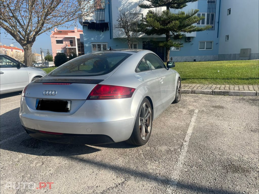 Audi TT 2.0 TFSI S-LINE