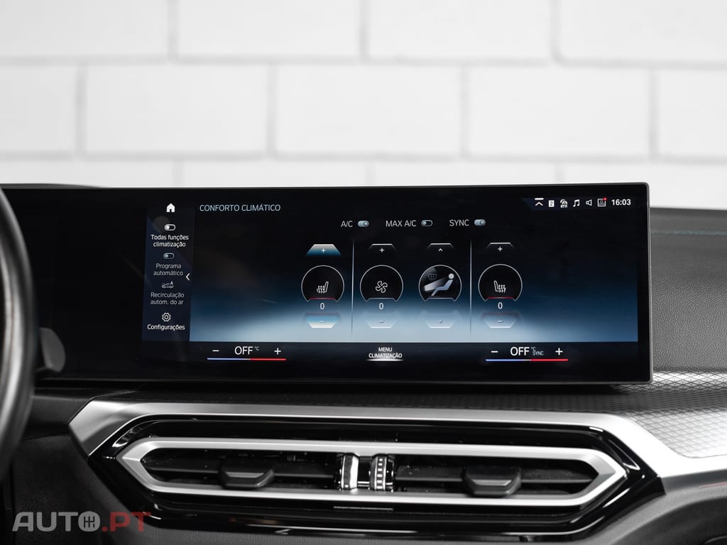 BMW 330 e Touring Pack M Auto