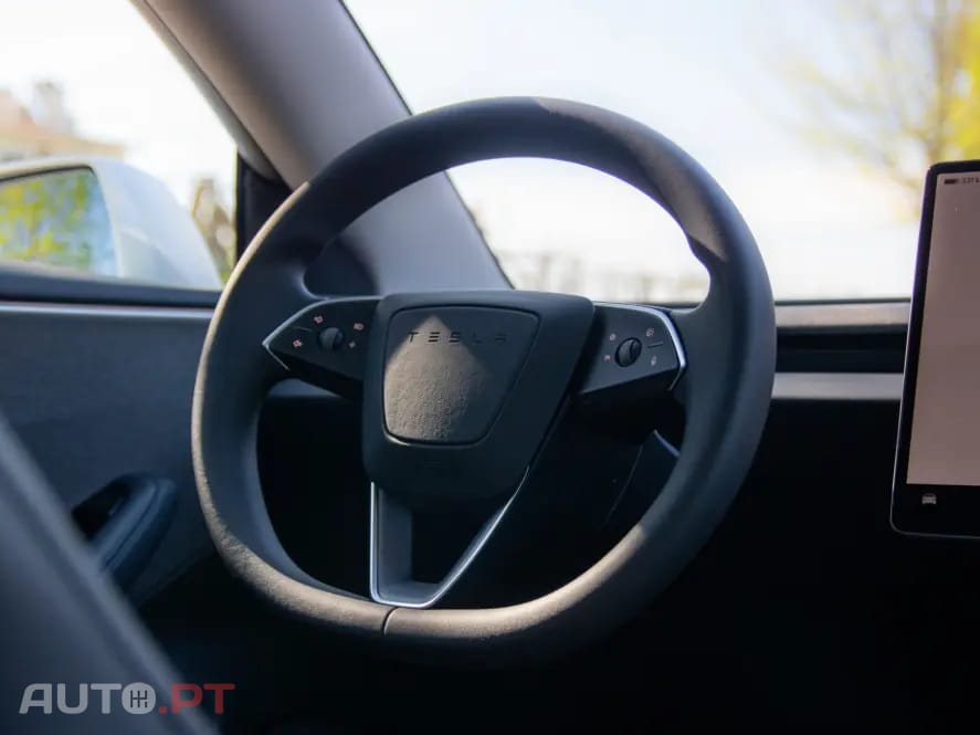 Tesla Model 3 Tração Traseira Premium