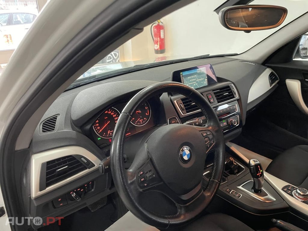BMW 116 d Line Luxury Auto