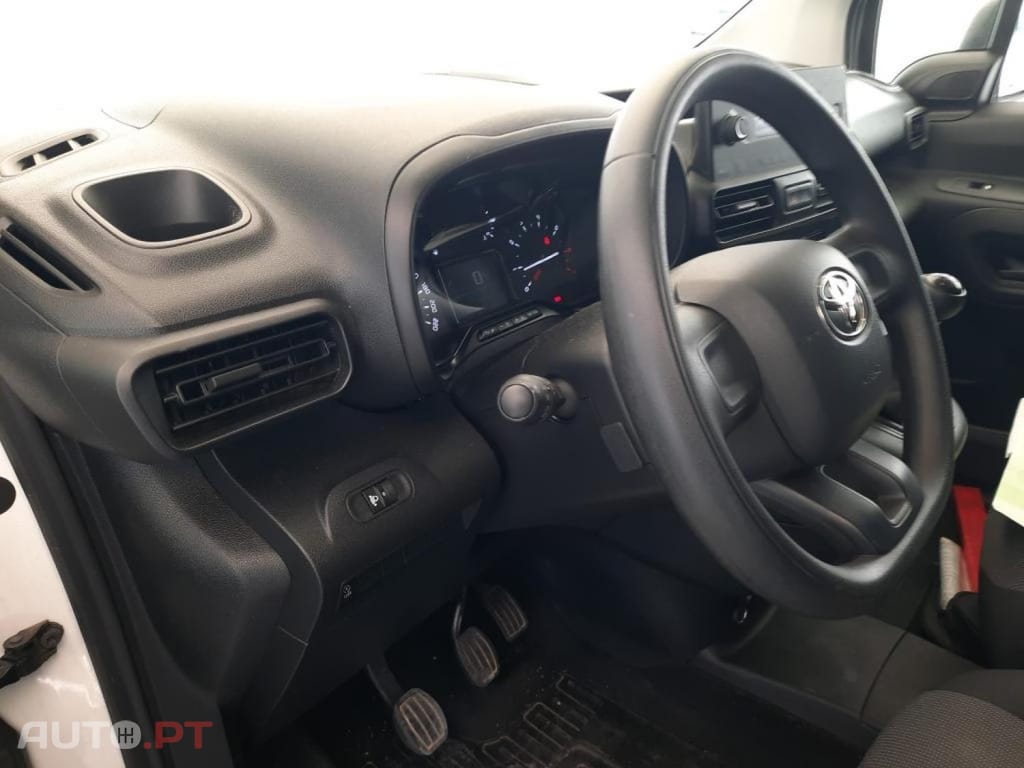 Toyota Proace City 1.5D L1 Comfort - IVA Dedutível