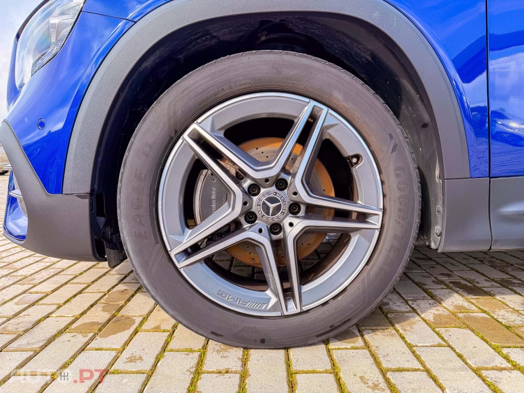 Mercedes-Benz GLB 200 d AMG Line