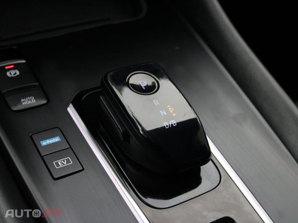 Nissan Qashqai 1.5 VC-T E-POWER N-CONNECTA I.V.A DEDUTIVEL 