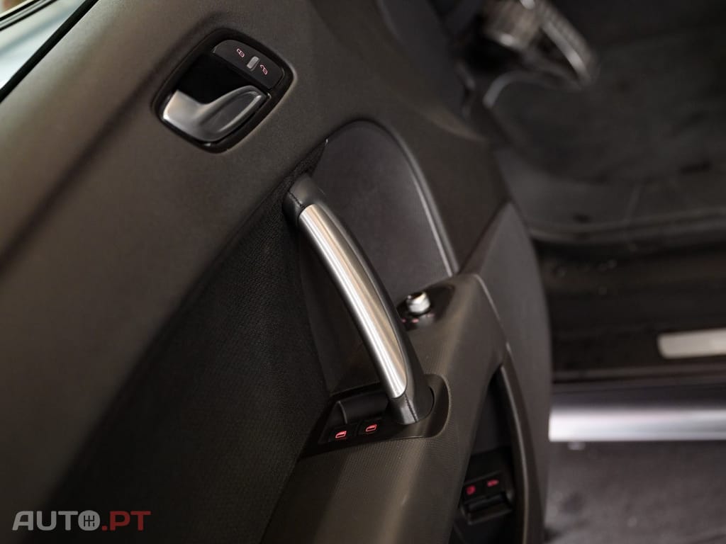 Audi TT 1.8 TFSi S-line S tronic