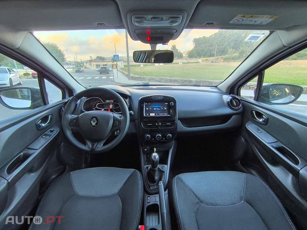 Renault Clio Sport Tourer 0.9 TCE Confort