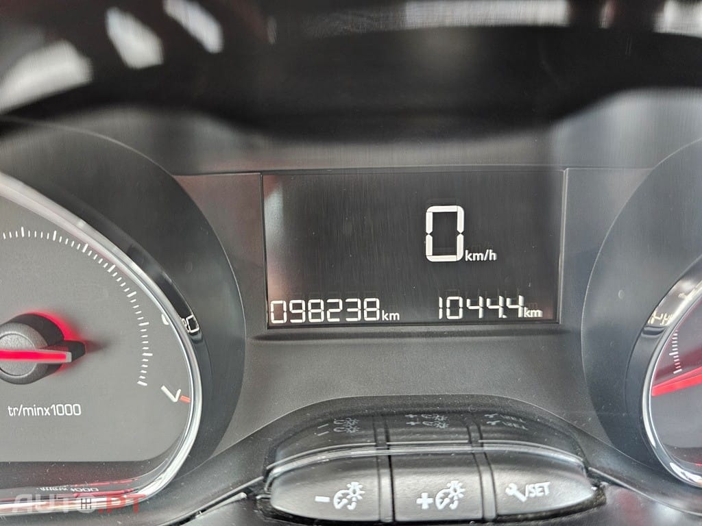 Peugeot 208 1.2 PureTech Active