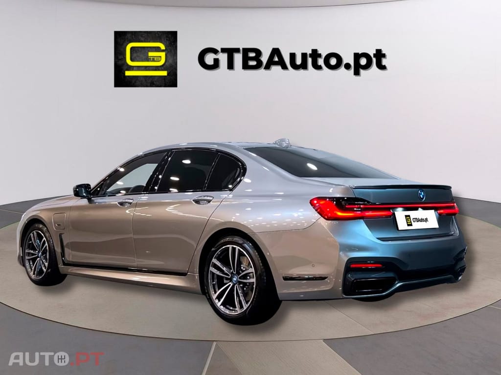 BMW 745 I.V.A DEDUTIVEL e M Sport