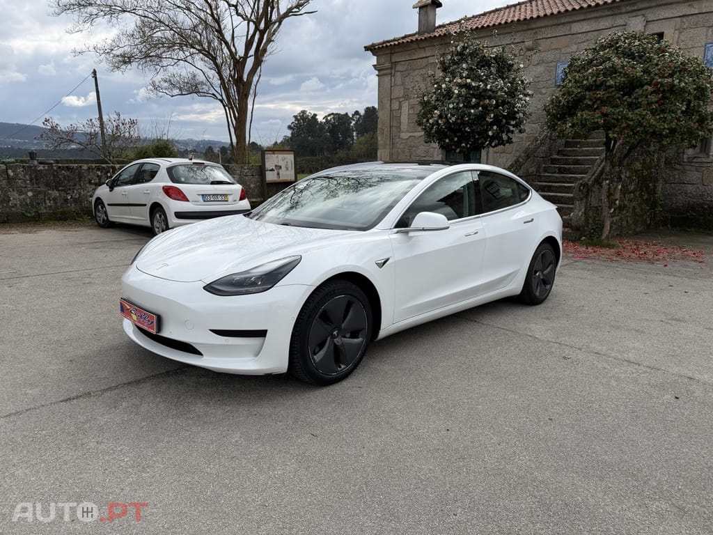 Tesla Model 3 Long Range AWD Dual Motor