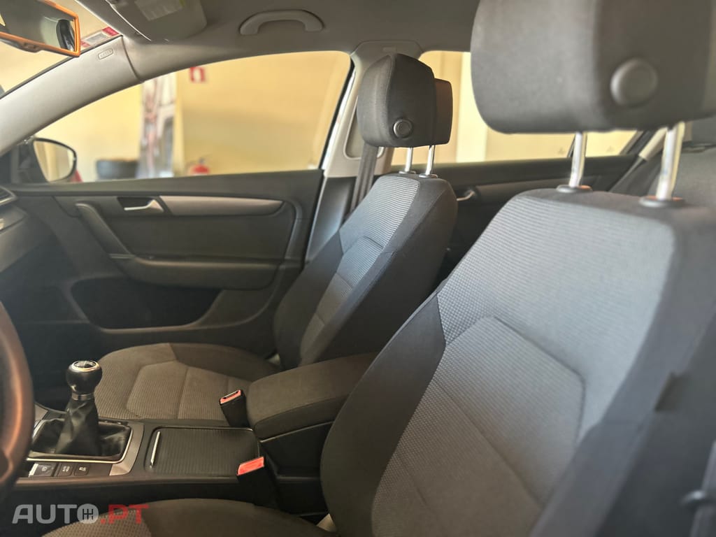 Volkswagen Passat 2.0TDi Trendline Pack