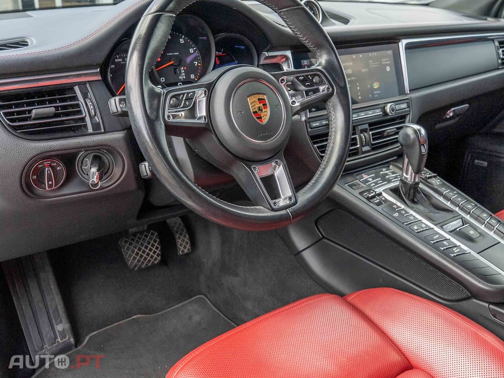 Porsche Macan PDK