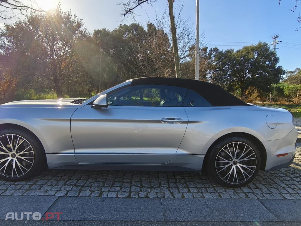 Ford Mustang 2.3i EcoBoost Aut.