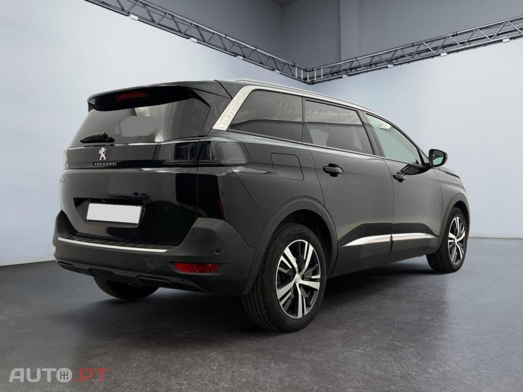 Peugeot 5008 1.2 PureTech Allure EAT8