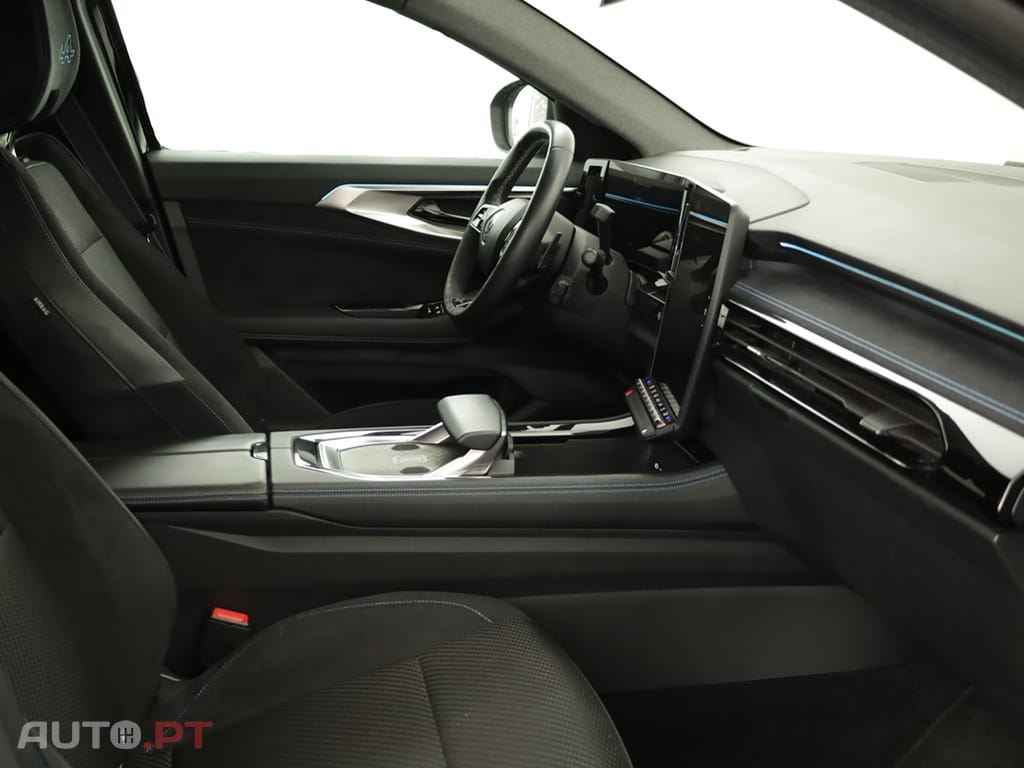 Renault Austral Austral 1.2 E-Tech Full Hybrid Iconic Esprit Alpine
