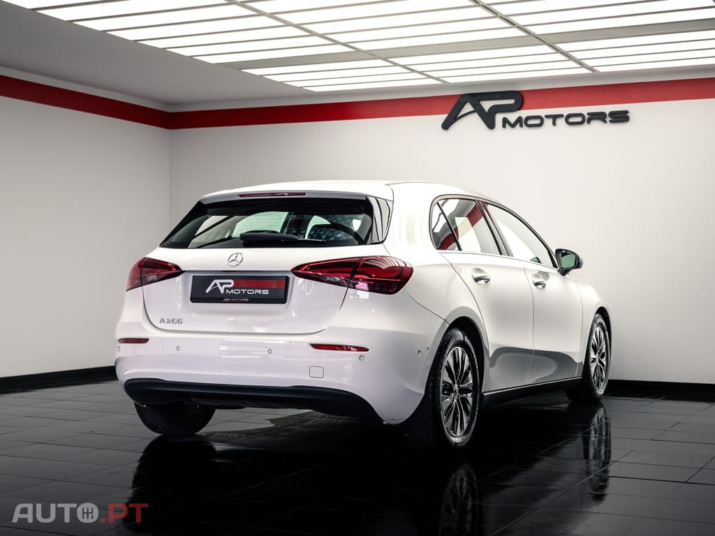 Mercedes-Benz A 200 Standard