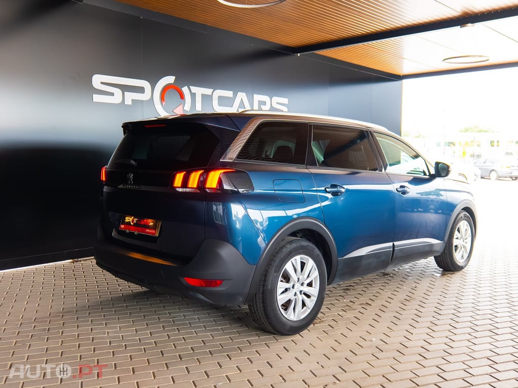 Peugeot 5008 1.5 BlueHDi Active