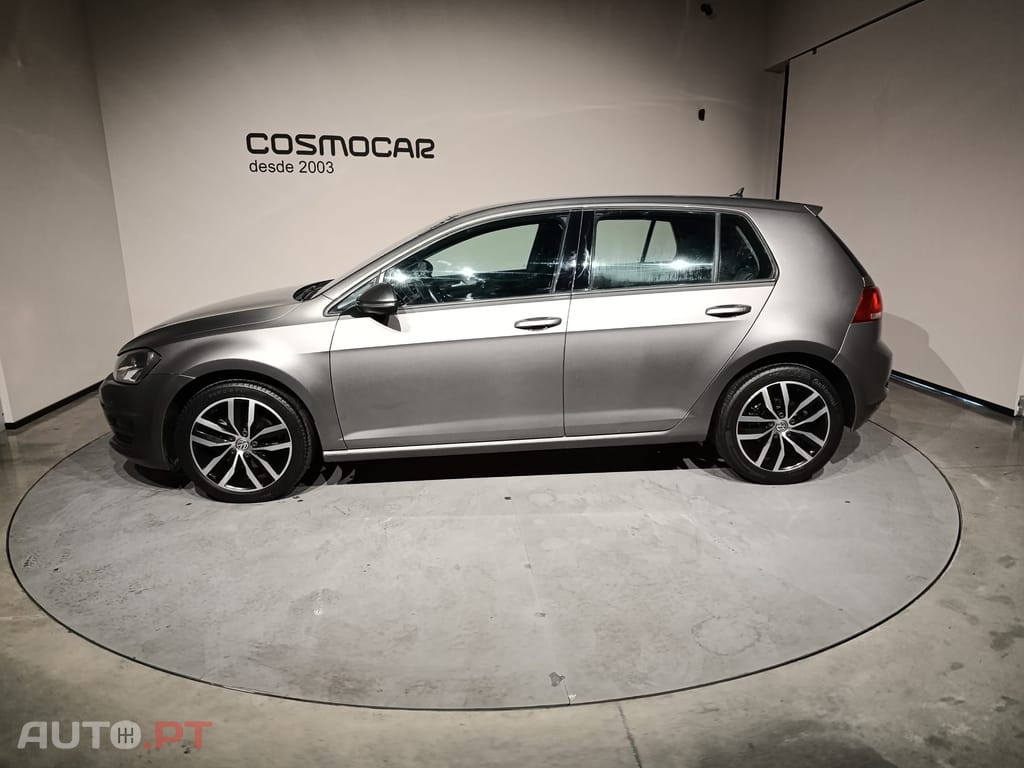 Volkswagen Golf 1.6 Tdi Confortline DSG