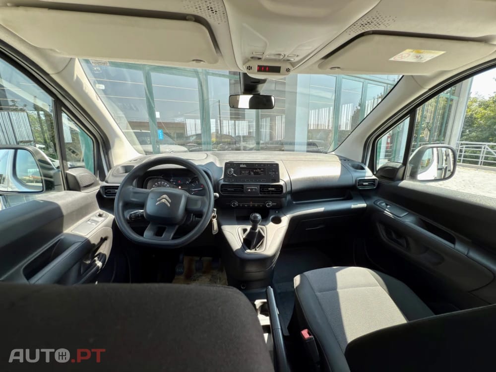 Citroen Berlingo Outro