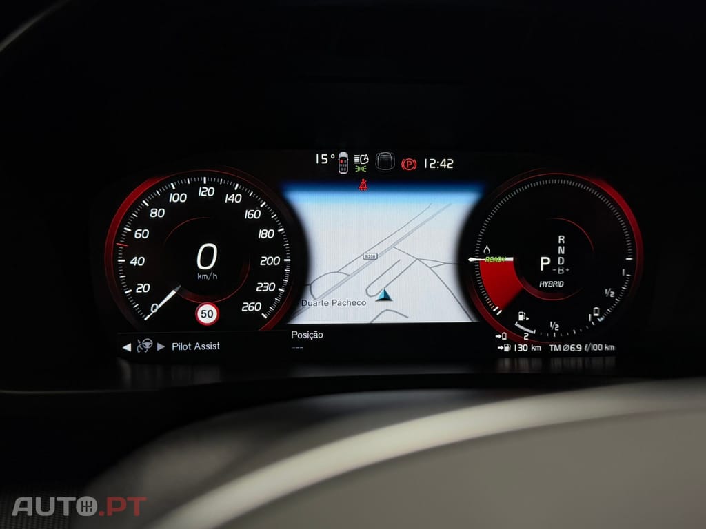 Volvo XC90 2.0 T8 PHEV R-Design AWD