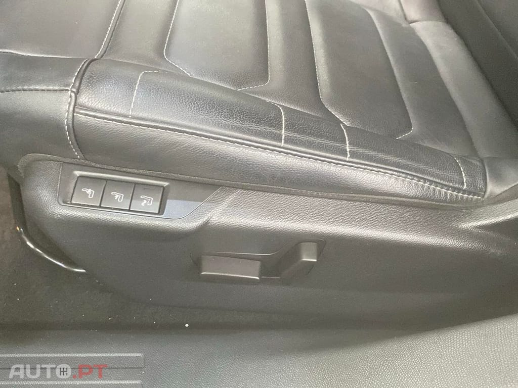 Citroen e-C4 X 50 kWh Shine