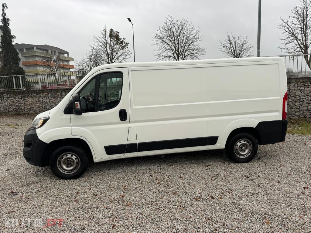 Peugeot Boxer Outro