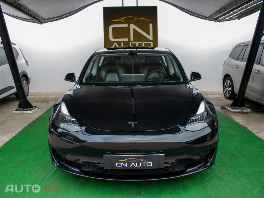Tesla Model 3 Standard Range Plus RWD