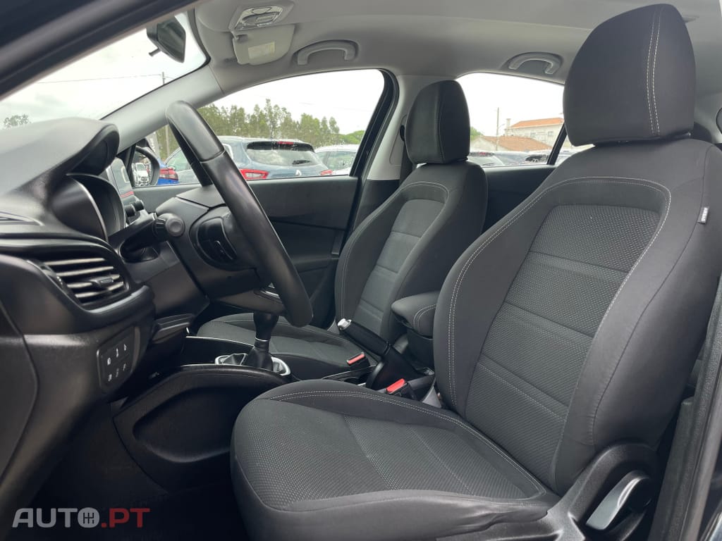 Fiat Tipo 1.3 M-Jet Lounge