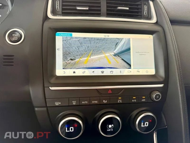 Jaguar E-Pace 2.0 i4D R-Dynamic S AWD Aut.