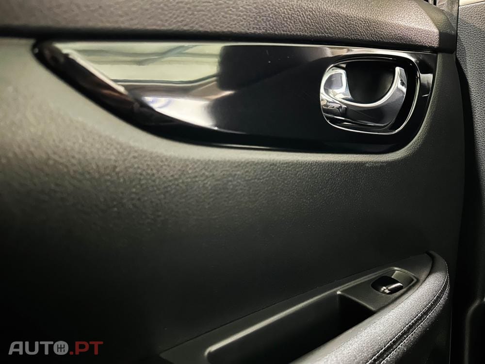 Nissan Qashqai 1.5 dCi N-Connecta Led