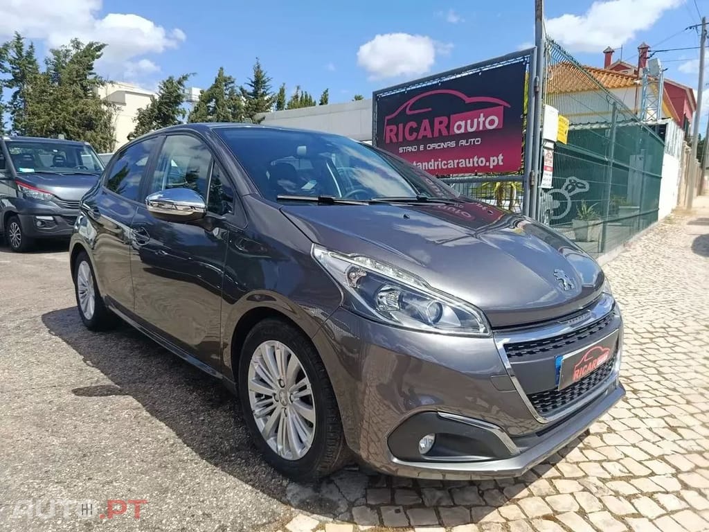Peugeot 208 1.5 BlueHDi Signature