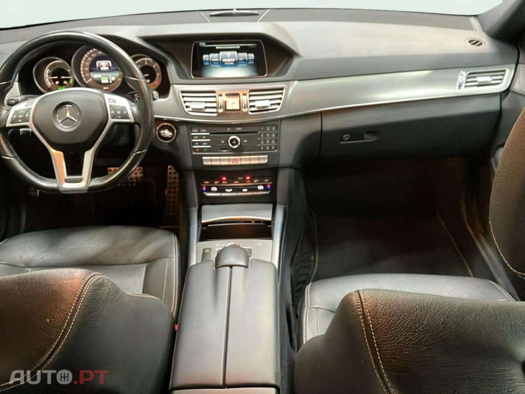 Mercedes-Benz E 300 Bluetec Hybrid Avantgarde