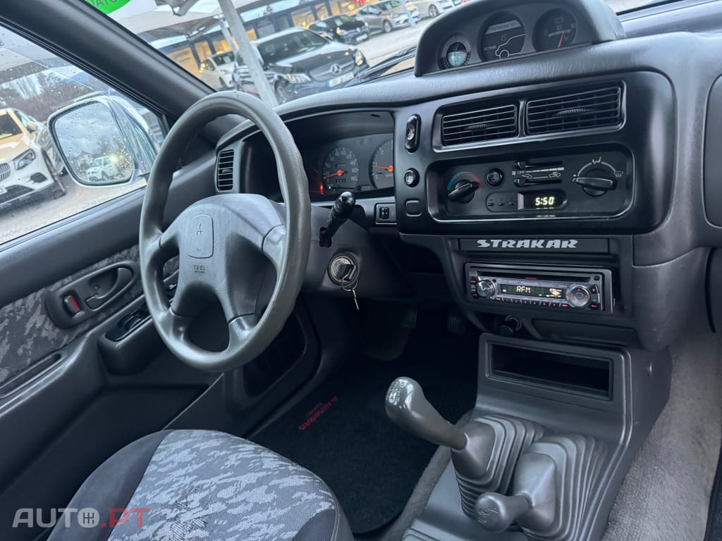 Mitsubishi L200 2.5 TD Strakar CD