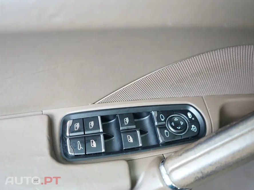 Porsche Cayenne Tiptronic