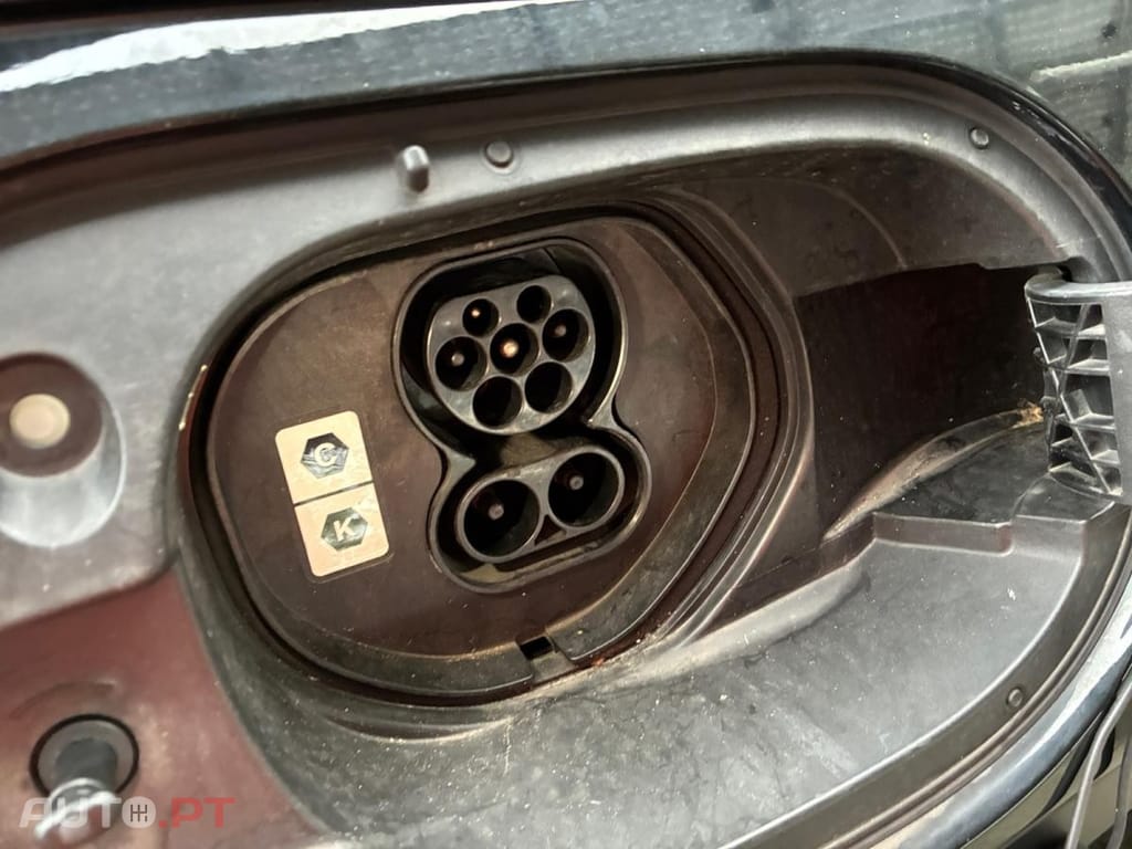 Mazda MX-30 e-Skyactiv Modern Confidence