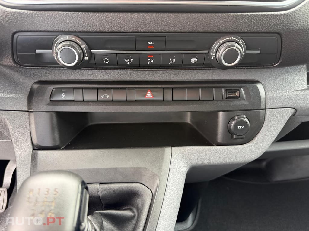 Peugeot Expert 2.0 BlueHDi L3H1 Premium Long