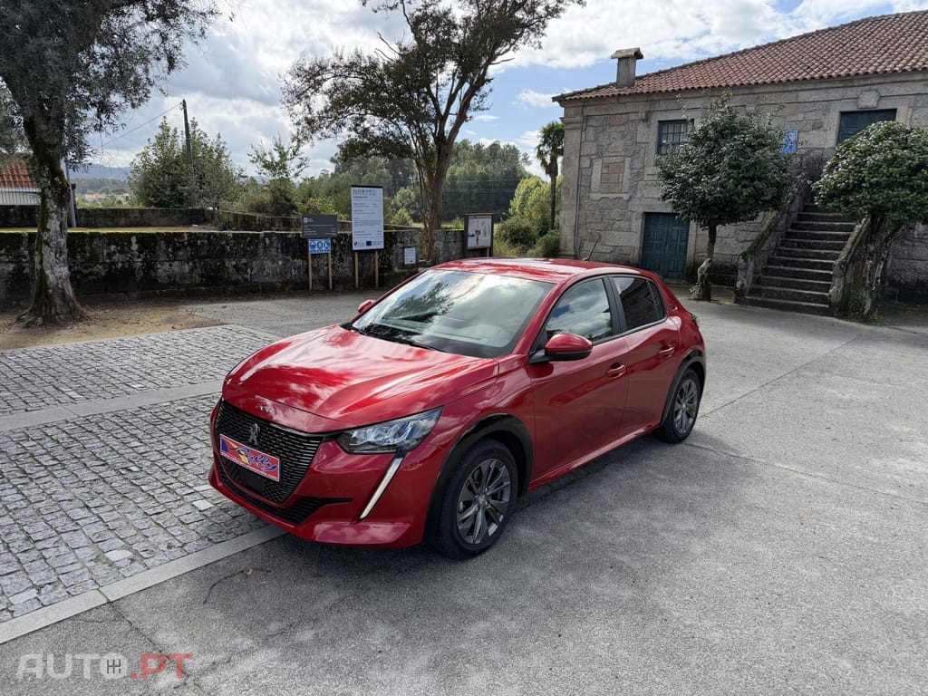 Peugeot E-208 50 kWh Allure