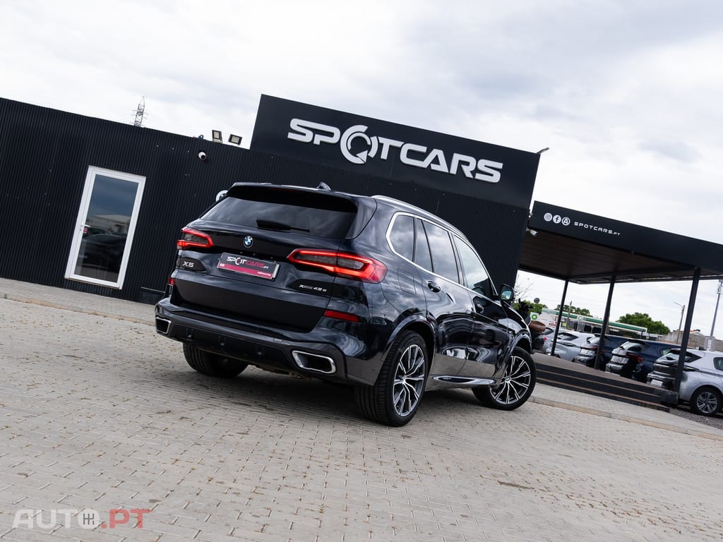 BMW X5 45 e xDrive Pack M