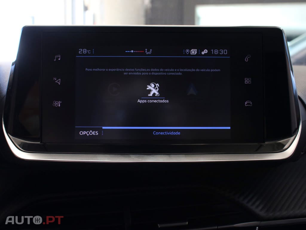 Peugeot 208 PureTech 100 EAT8 Active