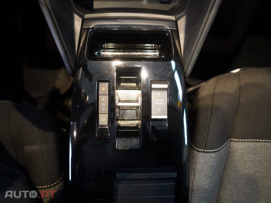 Citroen C4 1.2i Feel EAT8