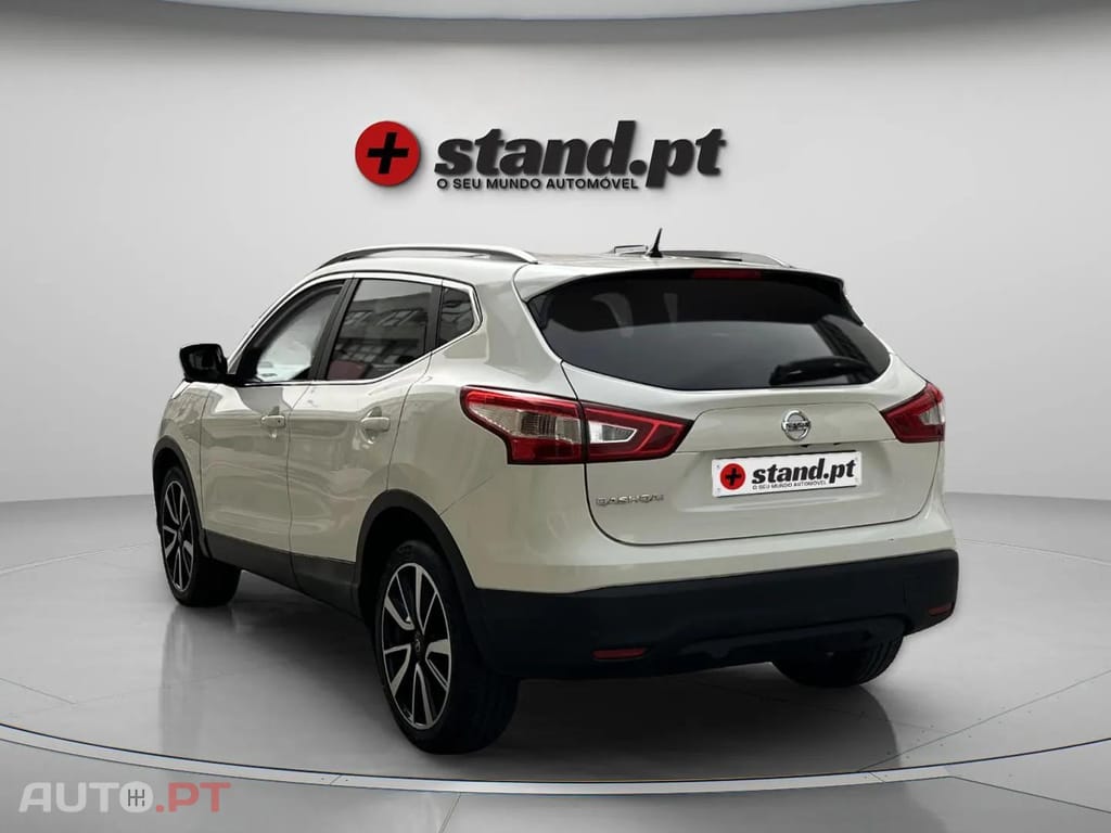 Nissan Qashqai 1.6 dCi Tekna Premium +Xtronic