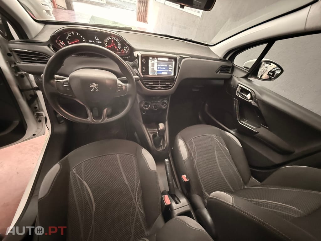 Peugeot 208 68 VTI Active