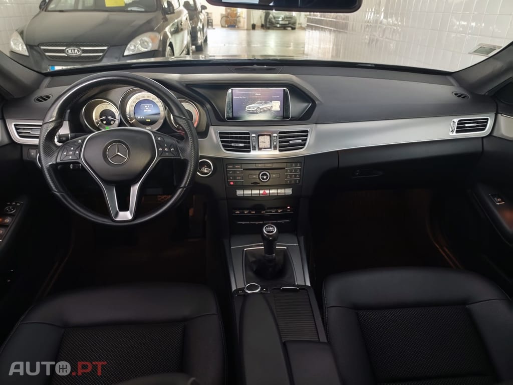 Mercedes-Benz E 220 BlueTEC Avantgarde