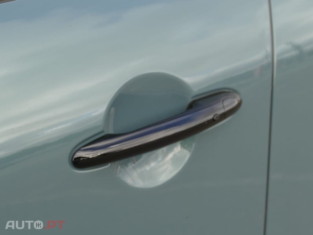 MINI Countryman Cooper SE ALL4 Classic Auto