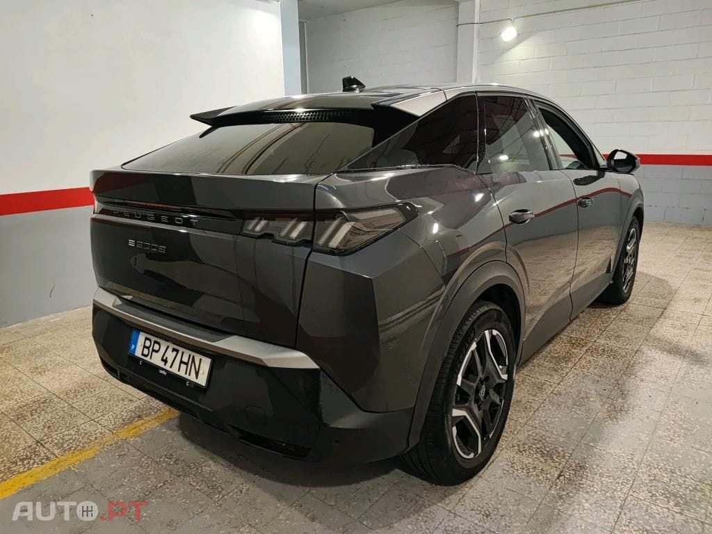 Peugeot E-3008 73 kWh Allure