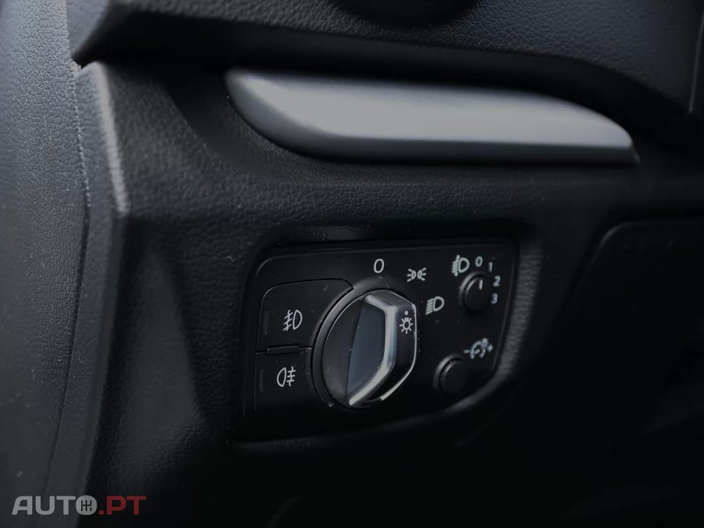 Audi A3 1.6 TDI Business Line Attraction Ultra