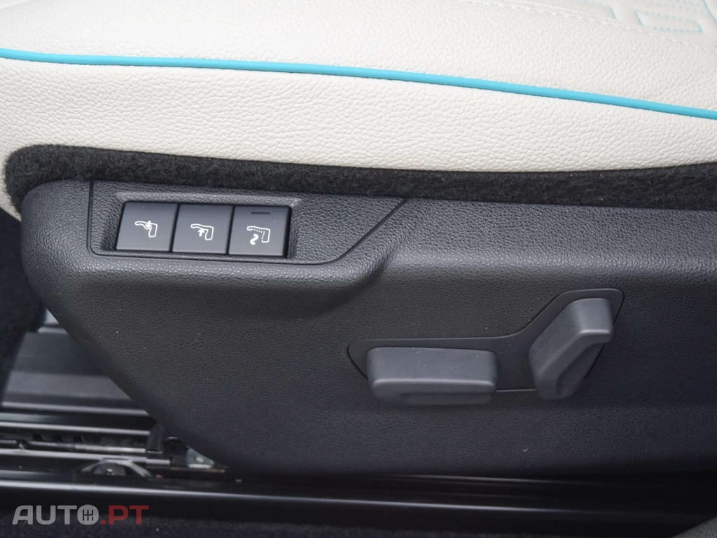 Fiat 600 1.2 Hybrid La Prima