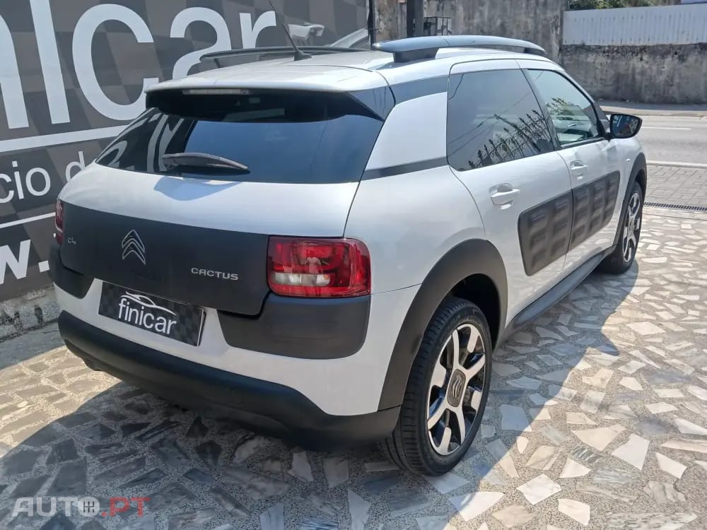 Citroen C4 Cactus Pure Tech e-THP 110 Stop&Start Shine
