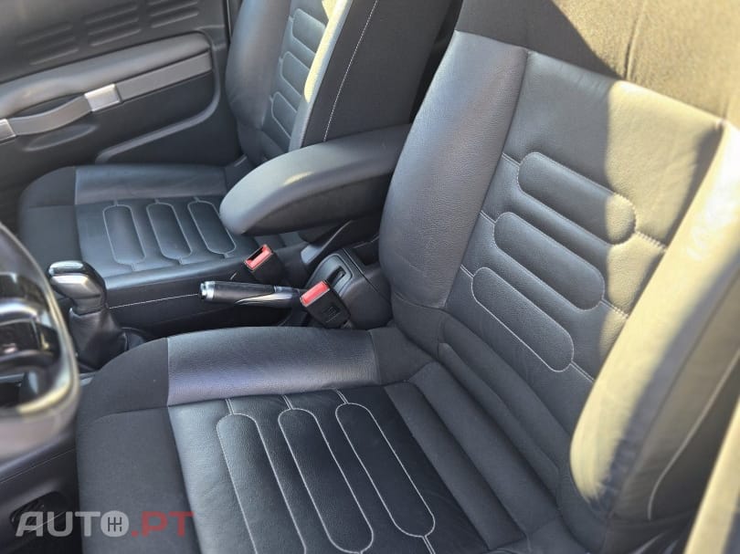 Citroen C4 Cactus Pure Tech 110 Stop&Start Selection