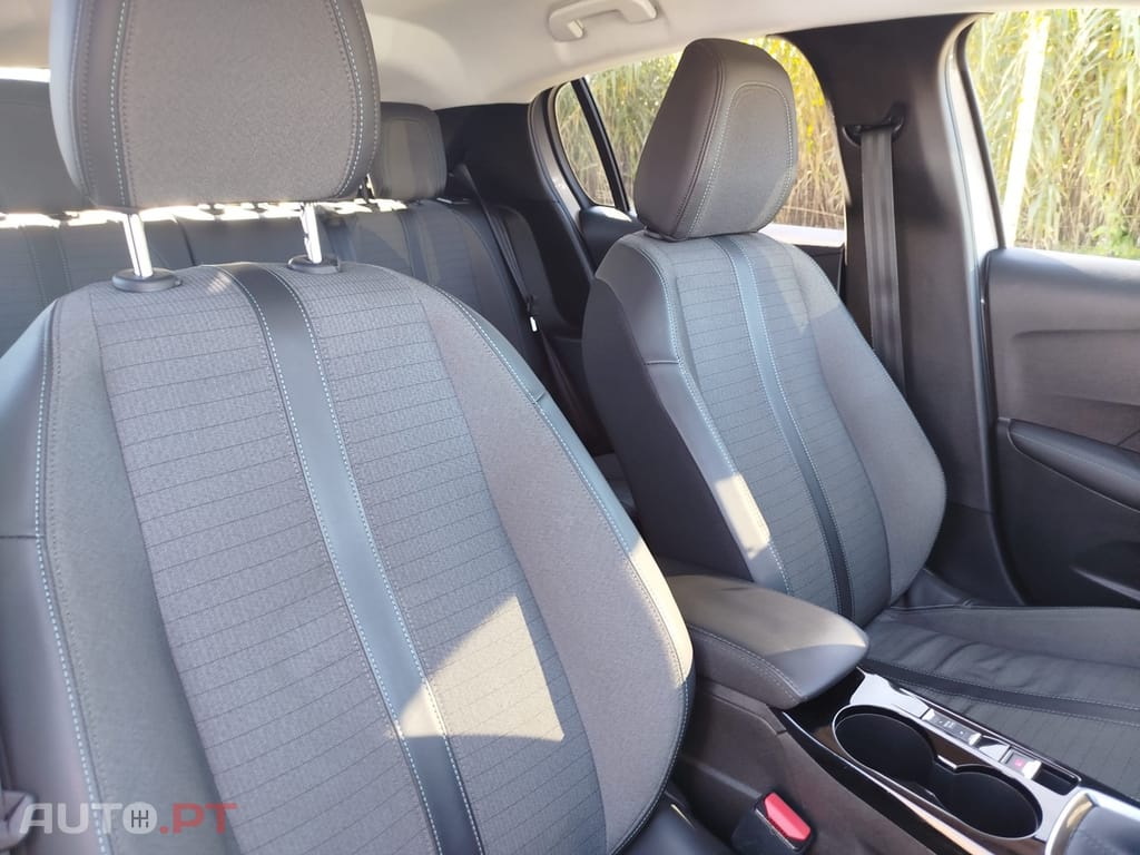 Peugeot 208 1.2 PureTech Allure Pack