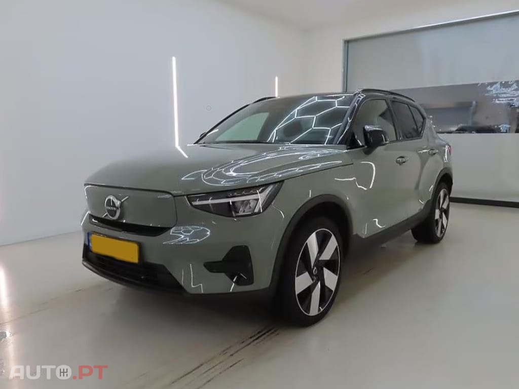 Volvo XC40 Recharge Plus