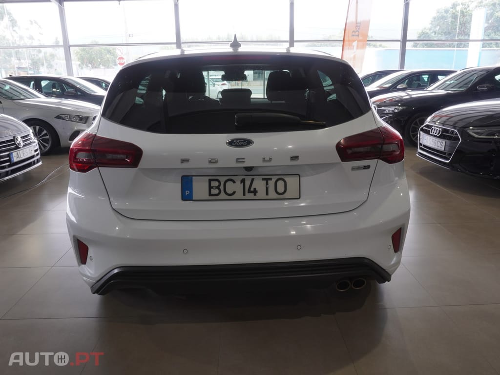 Ford Focus 1.0 EcoBoost MHEV ST-Line